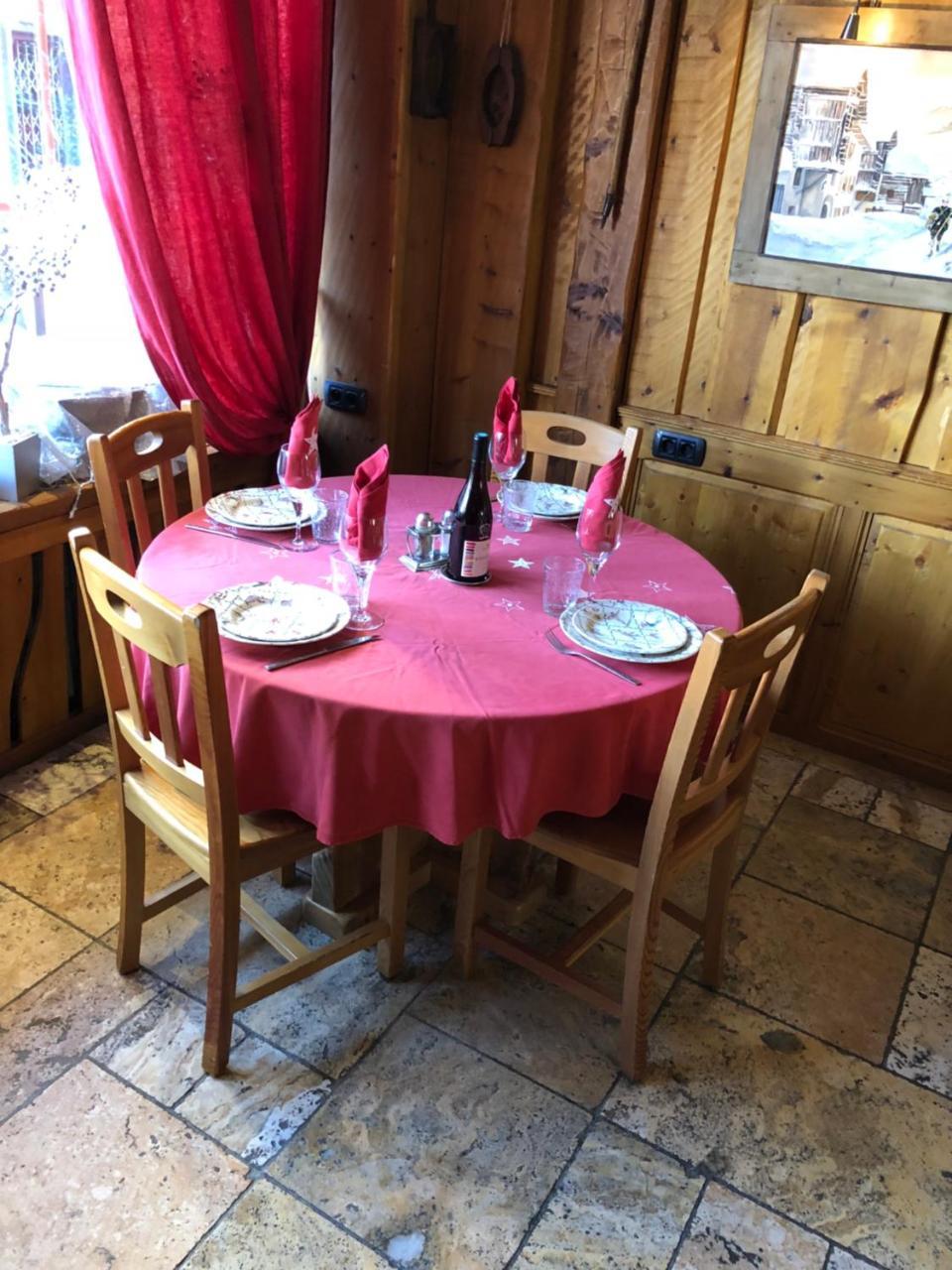 Hotel Restaurant De La Chaussee Briançon Dış mekan fotoğraf